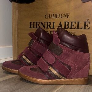 BCBGeneration heel sneakers size 6.5